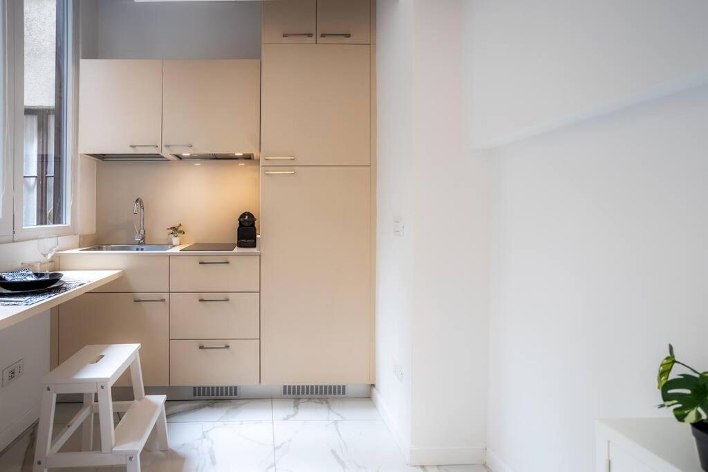 Duomo'S Nest - Central Mini-Apt Milano Exterior foto